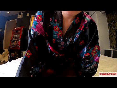 ❤️ Jong cosplay-meisie hou van seks tot orgasme met 'n spuit in 'n perdevrou en 'n blowjob. Asiatiese meisie met harige poes en pragtige tiete in tradisionele Japannese kostuum in amateurvideo wat masturbasie met fokspeelgoed wys. Sakura 3 OSAKAPORN. ❤️ Gehaltepornografie by ons ❌️❤