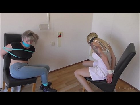 ❤️ Verslaaf / vasgebind en gesnoer / meisie in nood ❤️ Gehaltepornografie by ons ❌️❤